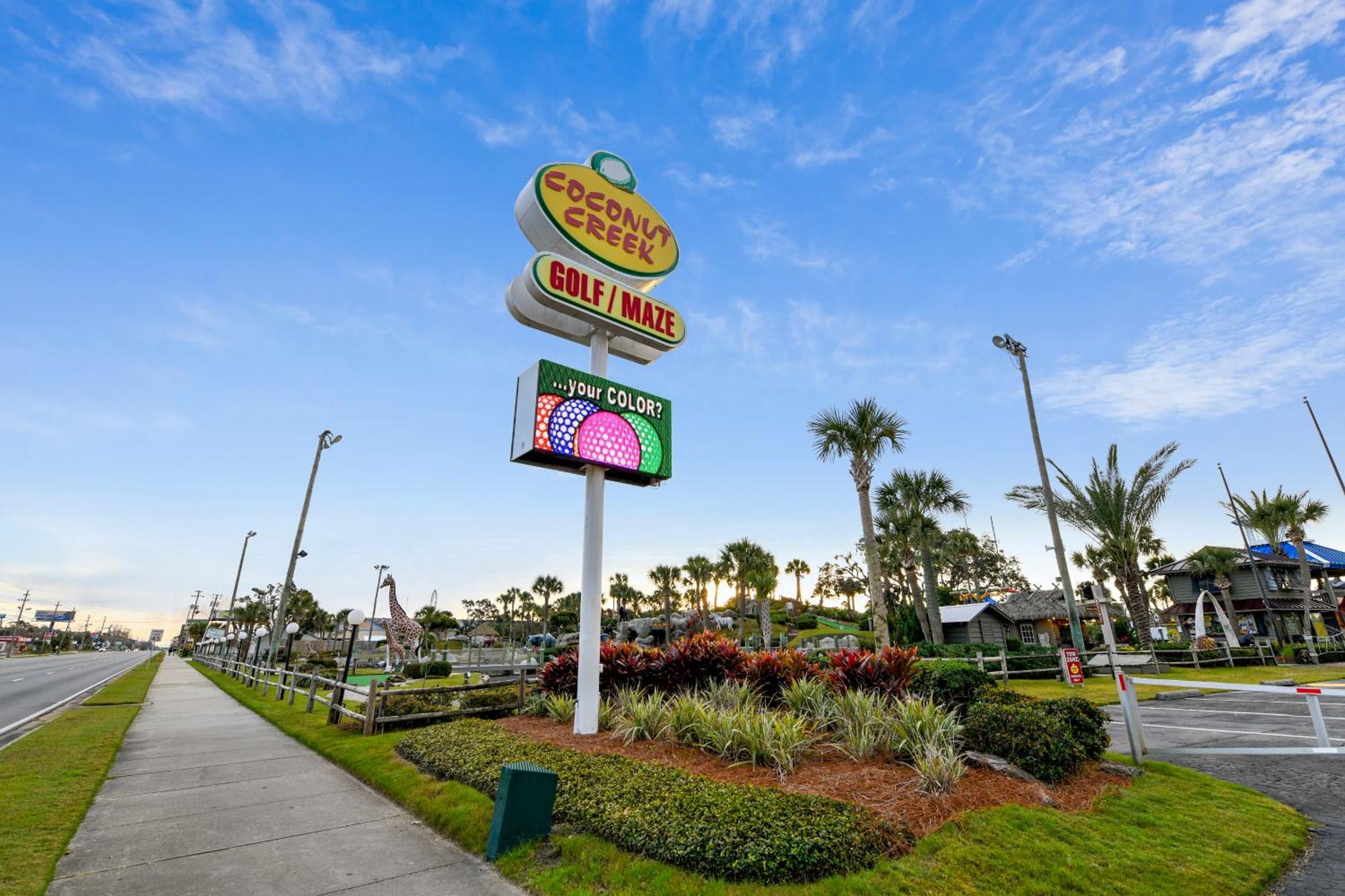 Emerald Beach #1227 By Book That Condo Panama City Beach Exteriör bild
